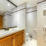 Panoramic In Club Paraiso Ocean View Апартаменти
