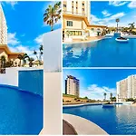 Panoramic In Club Paraiso Ocean View アパート *
