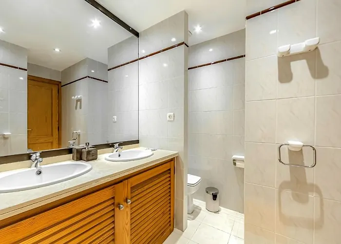 Panoramic In Club Paraiso Ocean View Apartment